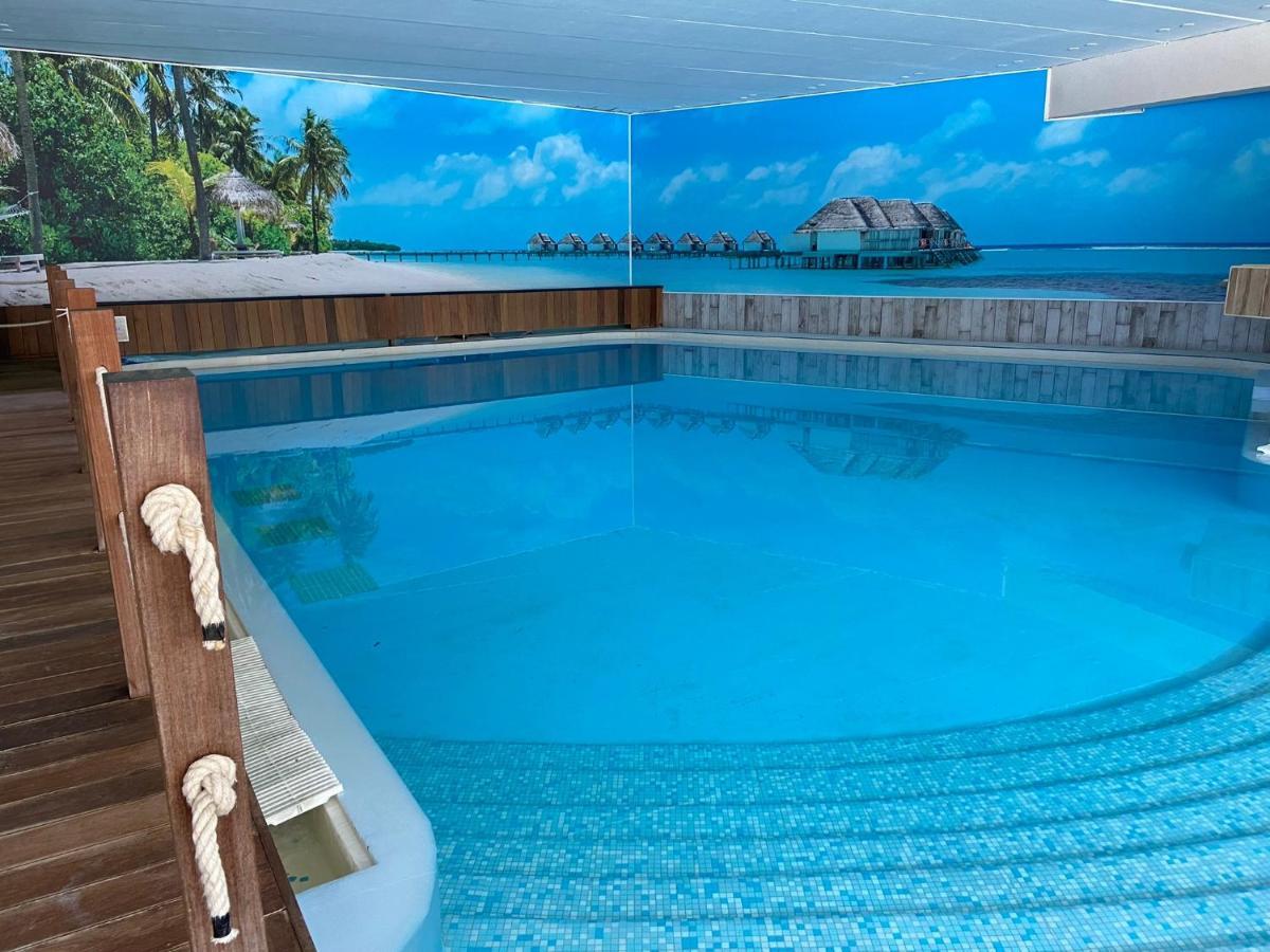 Hotel Frantheor Frejus 5 Etoiles Exterior foto