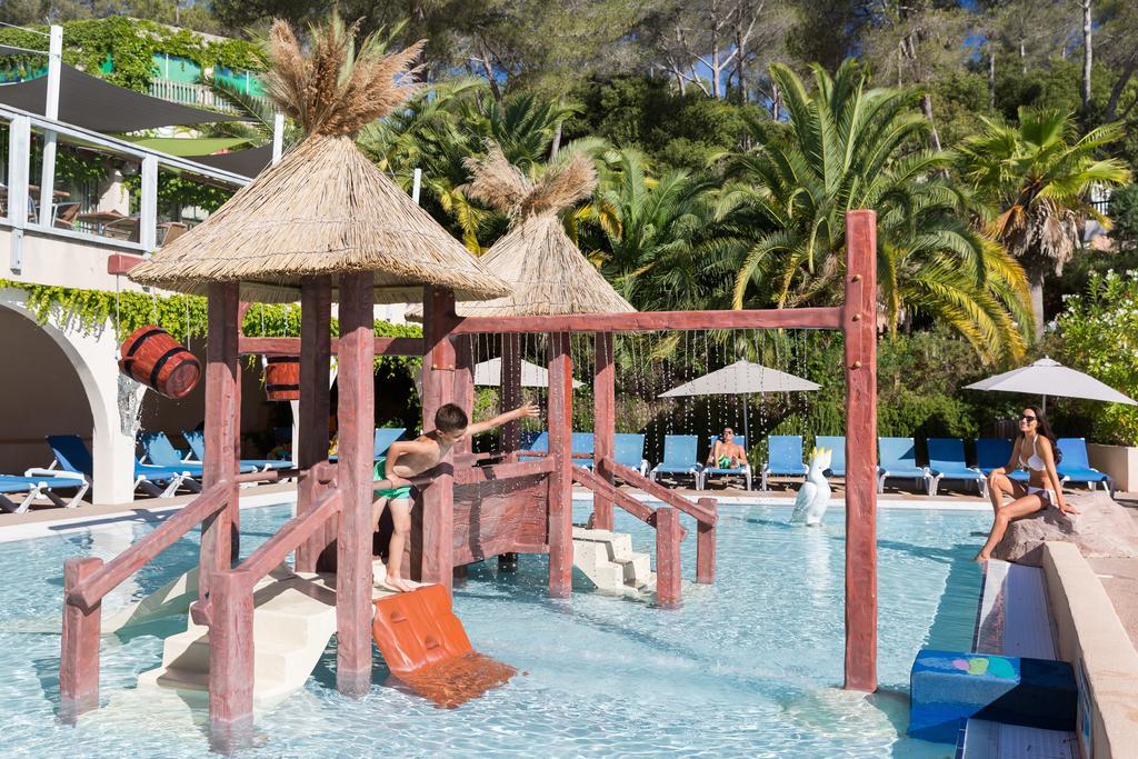 Hotel Frantheor Frejus 5 Etoiles Exterior foto