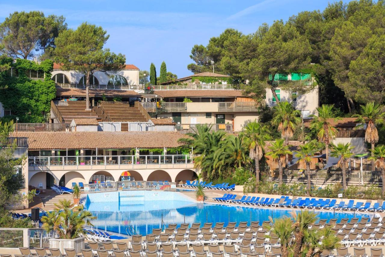 Hotel Frantheor Frejus 5 Etoiles Exterior foto